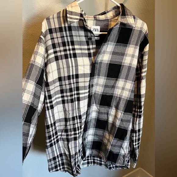Zara Other - Zara button down plaid shirt. Size medium